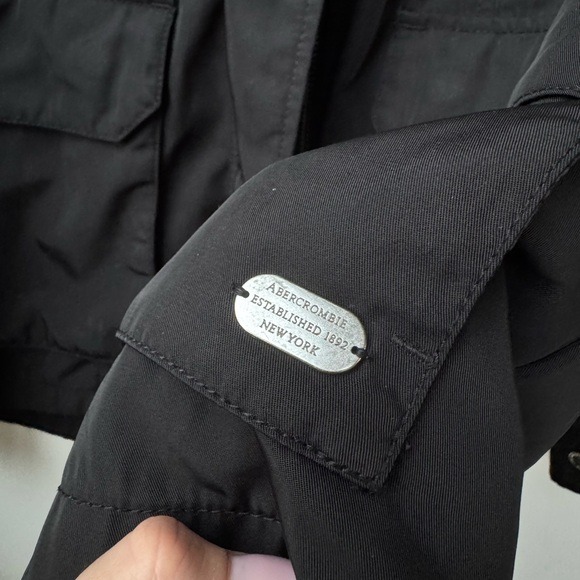Abercrombie & Fitch Women's Black Utility Jacket, Size M - Picture 9 of 12